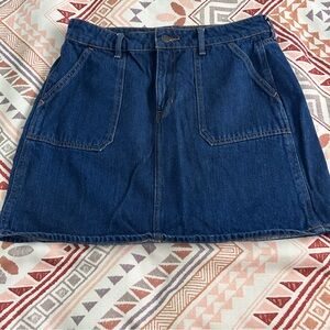 Women’s old navy mid rise mini skirt size 6 denim jean